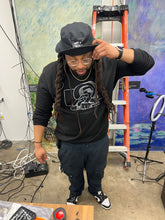Load image into Gallery viewer, Feen BuCKed Crew
